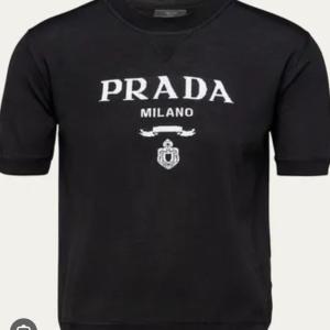 Prada Men’s T-Shirts – Export Stock Lot Supplier
